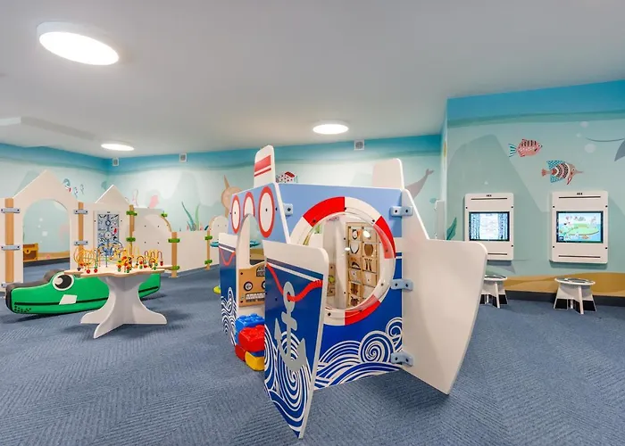 Lux Tukan A315 Nadmorskie Tarasy - Kołobrzeg